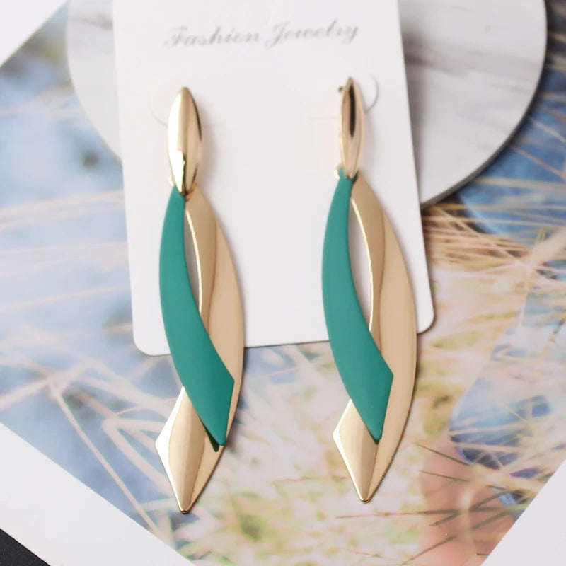 European Statement Geometric Leaf Drop Earrings  - green 3