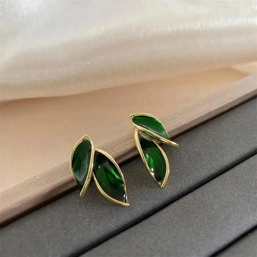 Korean Fashion Seven Star Zircon Earrings For Women Jewelry 2025 Trending New Luxury Women's Crystal Stars Stud Earrings Gifts