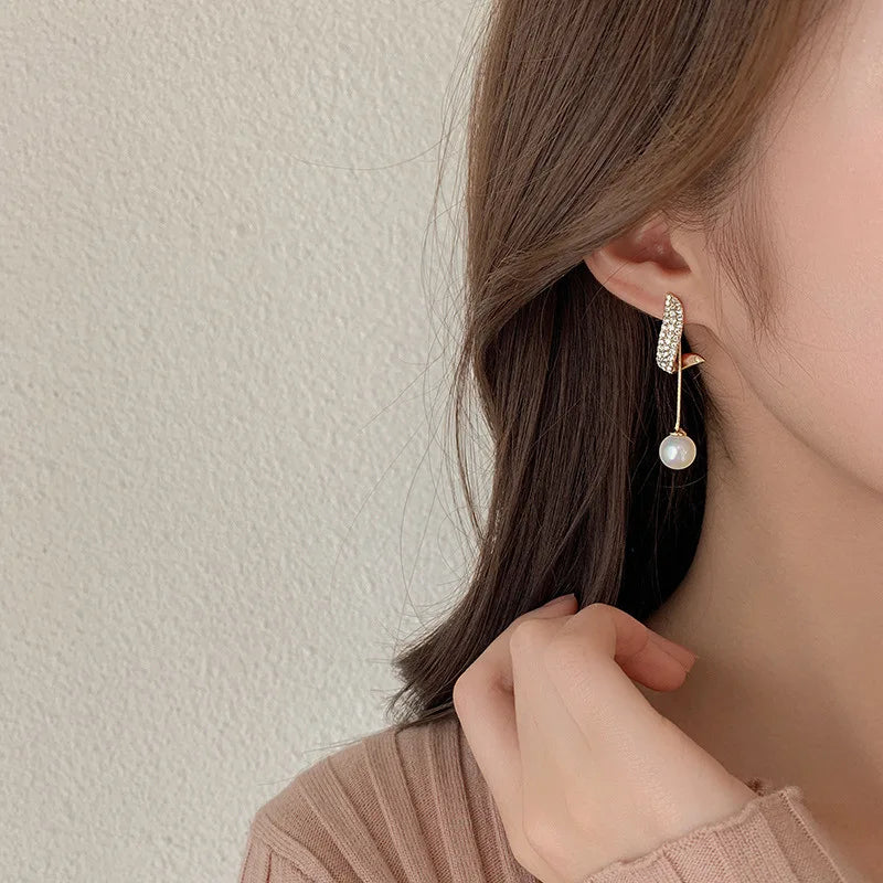 Pearl Dangle Earrings For Women  - 02