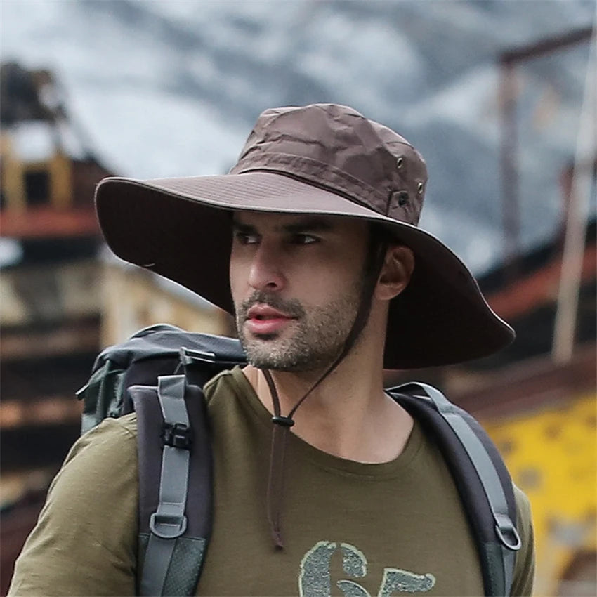 Summer large sun hat for men and women with breathable mesh and UV protection -brown